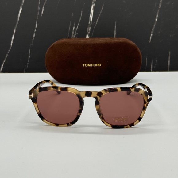 NEW TOM FORD TF931 56S WOMEN SUNGLASSES TOM FORD AVERY FT0931/S main image 8